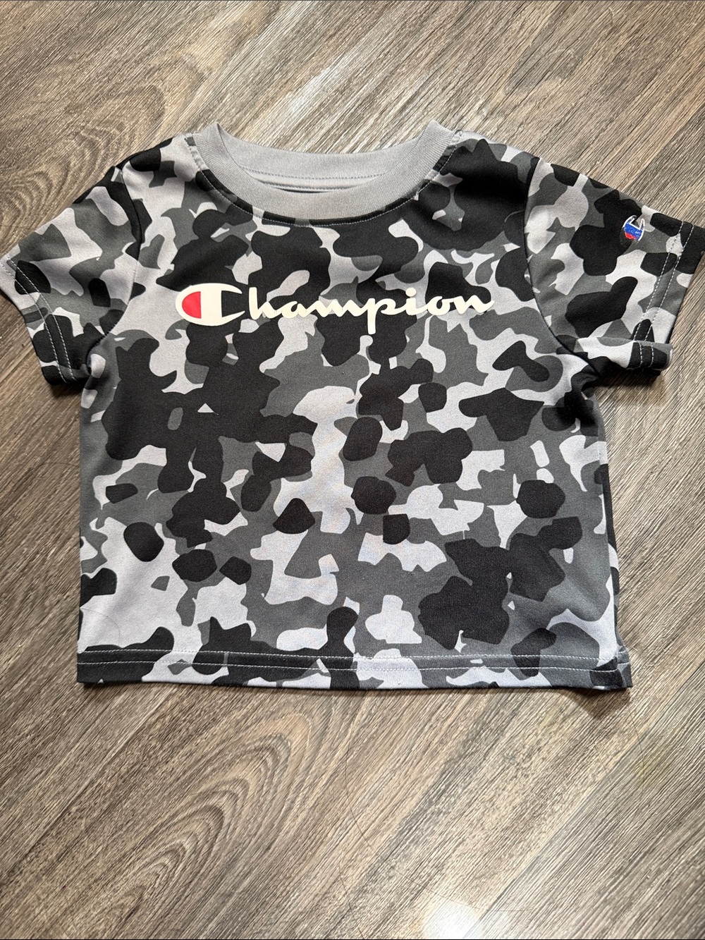 Champion Camo Tee 18 months - Black & Gray